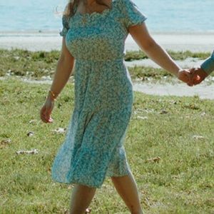 MONTEAU SIZE M FLORAL DRESSS